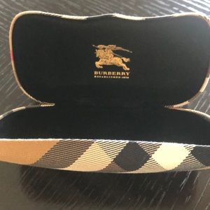 Burberry Sunglasses Case